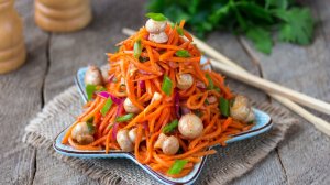 🥕 Закусочный салат из моркови и шампиньонов с ароматными травами