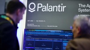 Захарова обвинила Palantir в поддержке нацистской политики Киева