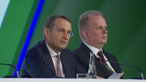 НАТО последовательно наращивает военный потенциал на восточном фланге, заявил глава СВР С. Нарышкин.