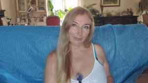 Понюхала хантавирус. Франция купальная.
