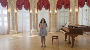 « Волшебное зеркальце» в Остафьево