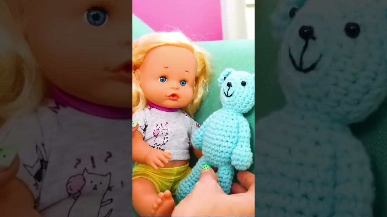 У кого машинка, у кого мишка — пупсы играют! 🧸😊 #детскийканал #длямалышей #куклы