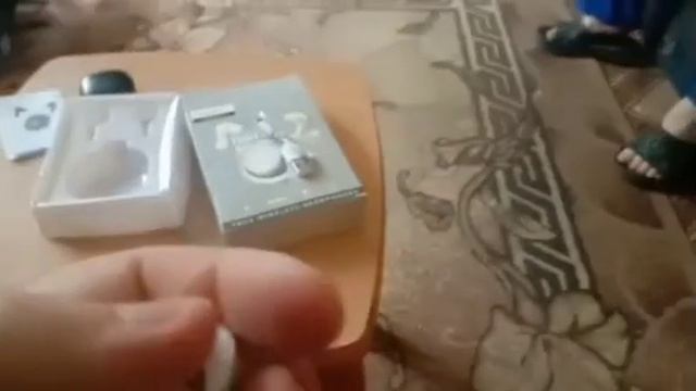 распаковка посылок (наушники)