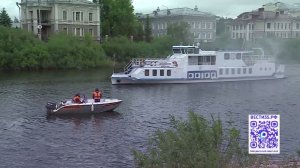 К летнему сезону готовы: спецслужбы отработали учения на воде в акватории реки Вологды