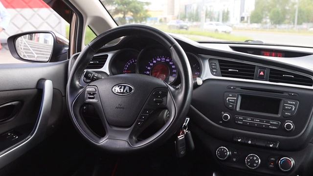 Kia Ceed смотреть онлайн