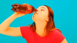 Шоколадное или настоящее ЯЙЦО ДОСТАНЕТСЯ !!!( ЧЕЛЛЕНДЖ )
