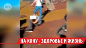 Школьники из Усть-Илимска избивают сверстников на улице
