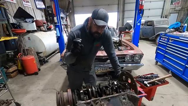 Chevrolet ElCamino 1969 года Super Sport 396 Big Block? Заброшен на 35 лет! Будет ли он работать?!? смотреть онлайн