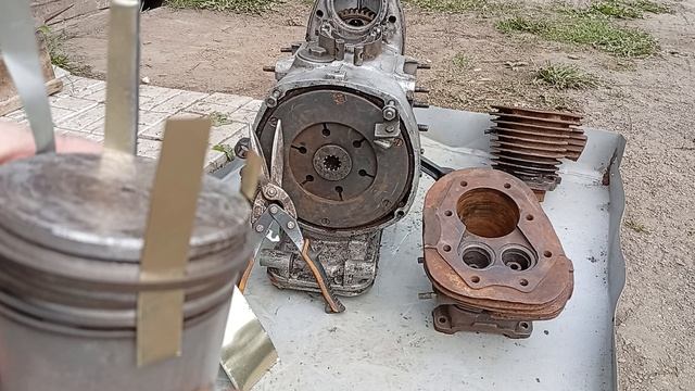 К750, снимаю поршневые кольца