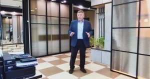 Подвесные или нижнеопорные перегородки: что выбрать?