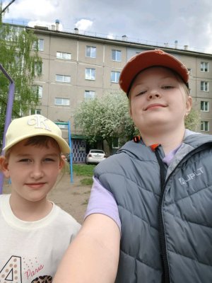 стрим с сестрой