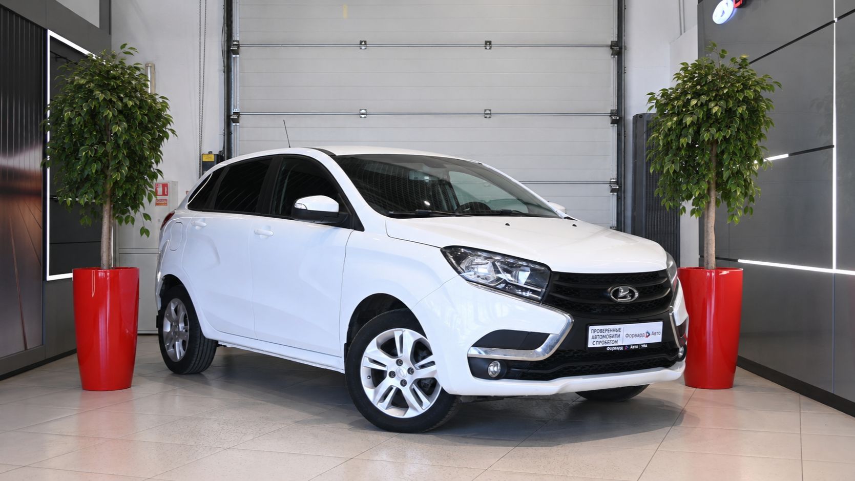 Lada (ВАЗ) XRAY '2017 2132 смотреть онлайн
