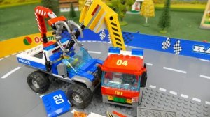 Полиция, пожарные и гонки Машинки ЛЕГО для детей 🏎️ 🚔
