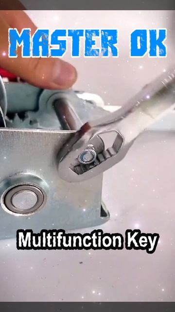 Универсальный Многофункциональный Ключ Регулируемый Двухголовый Ключ-Бабочка Самозажимной  !