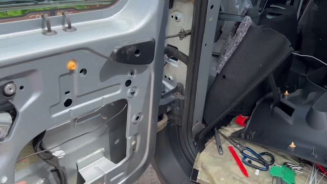 Установка задней камеры в салон lada largus cross fl смотреть онлайн