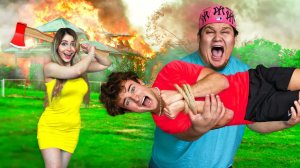 МОЙ ЛУЧШИЙ ДРУГ СПАС МНЕ ЖИЗНЬ ОТ МОЕЙ БЫВШЕЙ ДЕВУШКИ!!