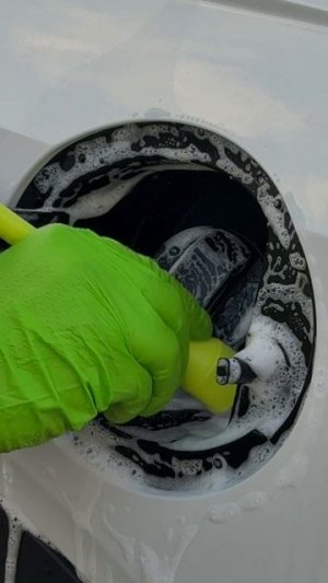 Одна из самых недооценённых вещей в детейлинге — хорошие кисти  #foamheroes #detailing #diy #details
