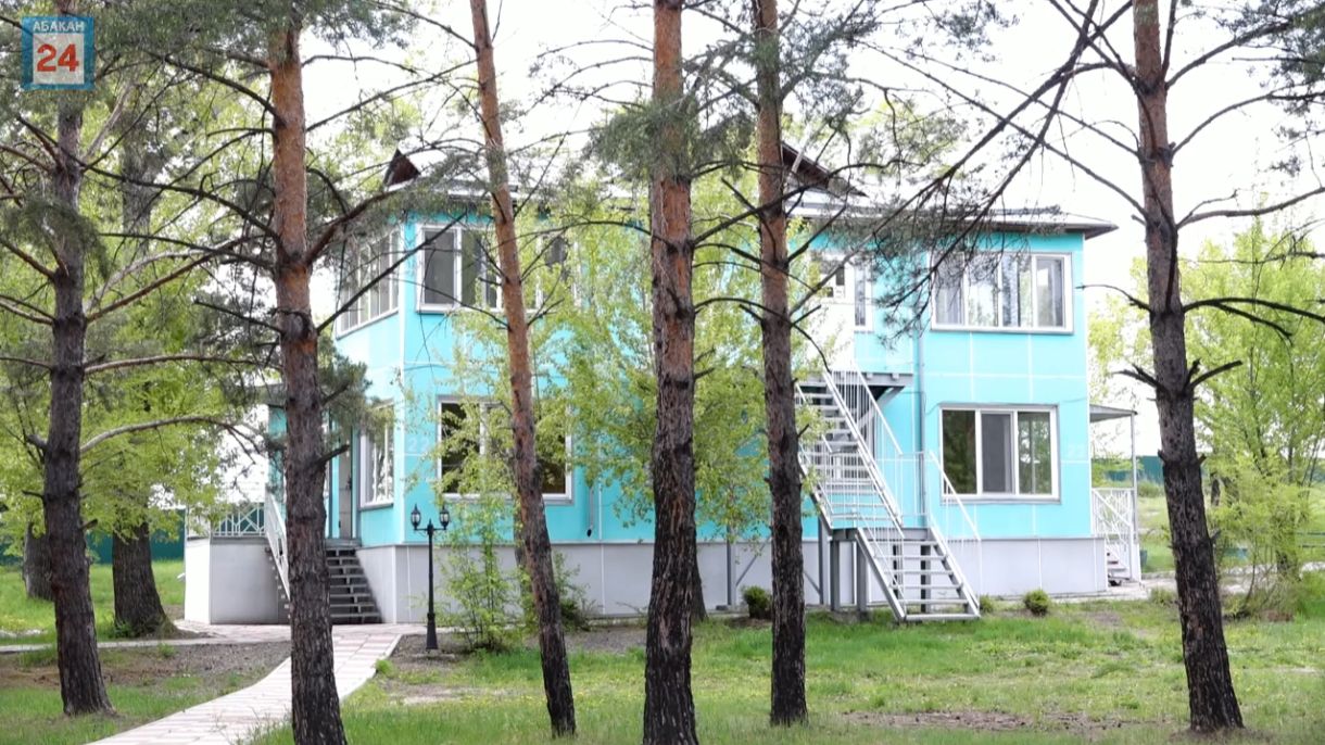 К смене готов: детские лагеря ожидают встретить свыше тысячи ребят со всей Хакасии этим летом смотреть онлайн
