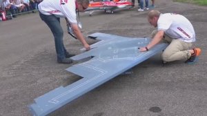 Модель самолёта «стелс»