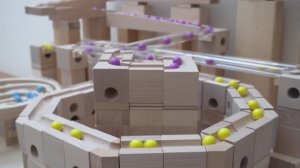 Гонка шариков с препятствиями Cuboro, Quadrilla и вращающиеся пластины