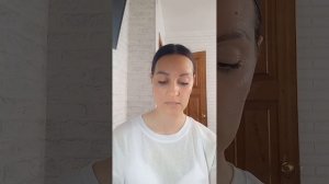 Смотреть только женщинам.