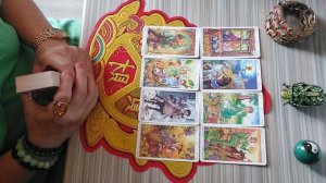 Кем или чем человек интнресуется?