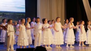 Алинка Малинка,второй раз на сцене,г.Волгодонск,ДК Октябрь 2023г.С 2.20 сек.
