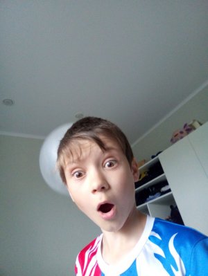 Челенж не уронить шар на пол 10мин