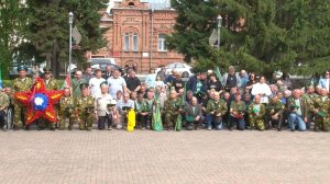 День пограничника: «зелёные фуражки» провели торжественный митинг у Вечного огня