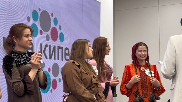 «А ну-ка, девушки!»: как в ИФЖиМКК прошел конкурс красоты, юмора и талантов