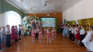 Выступление малышей на выпускном утреннике.mp4