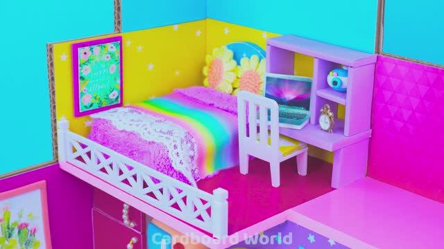 Строим РОЗОВЫЙ ДОМ-МЕЧТУ из картона! 💖 Радужная лестница и секретные комнаты внутри 🌈