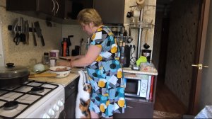 Любашины будни,Домашний влог ✅Готовлю ёжики с гречкой.Оказывается я её не понимаю,зато кричу‼️