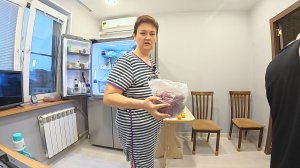Я ПОМЕШАЛАСЬ! Помыла свой ОГРОМНЫЙ холодильник, нашла Вовкины СОСИСКИ) ОБСУДИЛИ всё и всех за кофе!