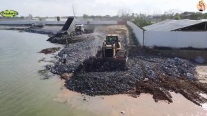 Строительство, засыпка водного канала