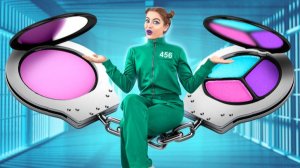Как тайком пронести макияж: странные лайфхаки 💄