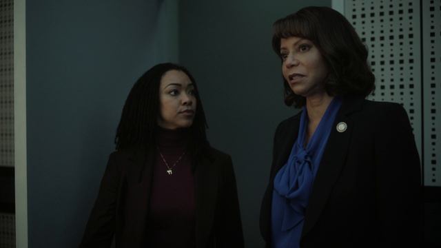 Голубая кровь: Бостон 19 серия «Охота на монстров» (сериал, 2025)