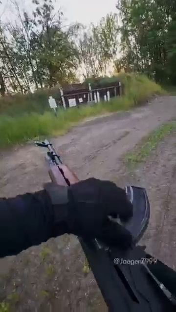 стрельба из автомата Калашникова