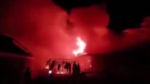 Более 10 школьниц подозревают в поджоге общежития в Кении, в результате которого погибли 16 человек