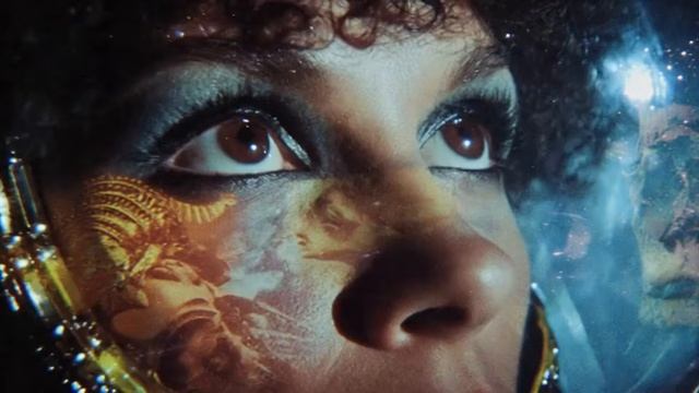 Electrodisco 1977 🎵 “Diva of the Cosmos” (Space Disco Divas)