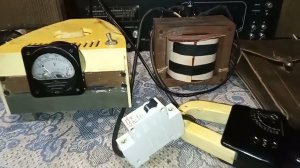 Автомат модульный на ток 1 ампер. Испытание теплового и электромагнитного расцепителей.