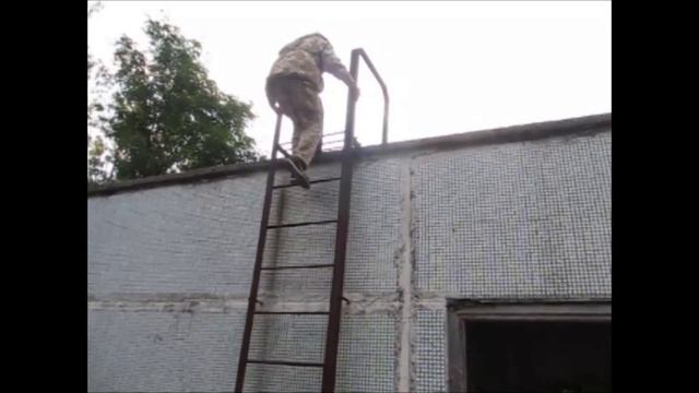01 - Осенний нелегальный поход в ЧЗО и г.Припять. 2017 смотреть онлайн