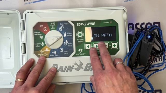 Обзор контроллера ESP-2wire Rain Bird смотреть онлайн