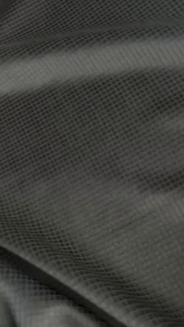 Шикарный 100% натуральный жаккардовый варёный шёлк от HERMES, Италия смотреть онлайн
