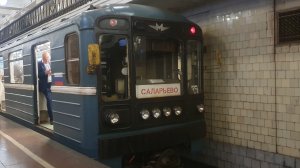 Поезда метро Московского метрополитена на 7,1,4,5 линиях