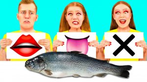 Откуси Лизни или Ничего Челлендж _ Смешные Кулинарные Войны от 4Teen Challenge