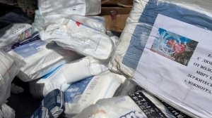 Помощь мирным жителям от наших защитников