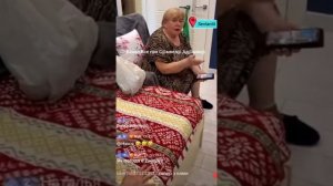 САМВЕЛ АДАМЯН, МАМА ПРОЩАЕТСЯ, НАДЯ НАКОРМИЛА, С ПУСИКОМ ЧТО ТО НЕ ТО..