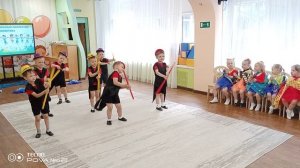 отчетный концерт танцевального коллектива конфеики