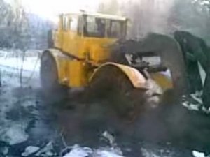 Реклама КИНО застрял в грязи